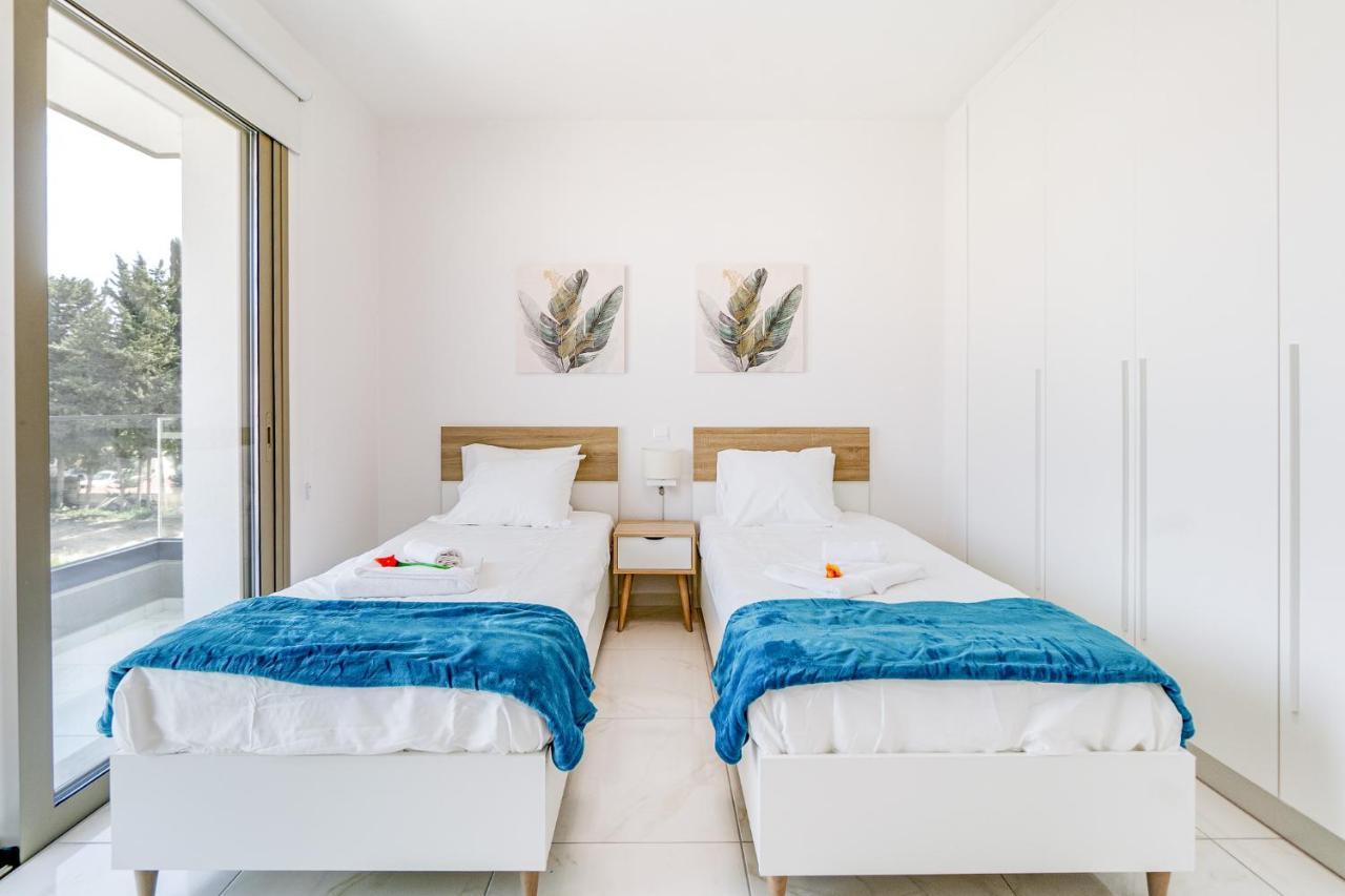 Adolina Apartments By Ezoria Villas Πάφος Εξωτερικό φωτογραφία