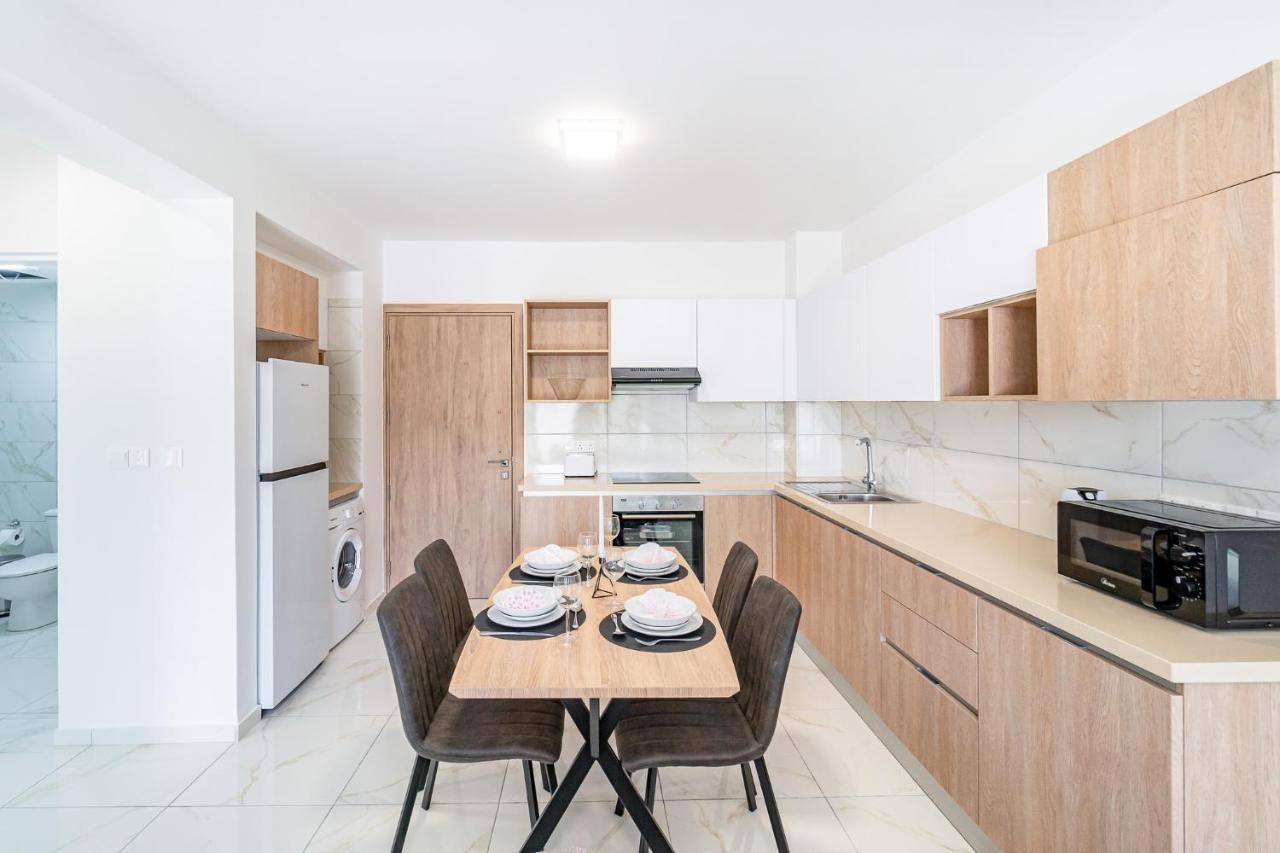 Adolina Apartments By Ezoria Villas Πάφος Εξωτερικό φωτογραφία