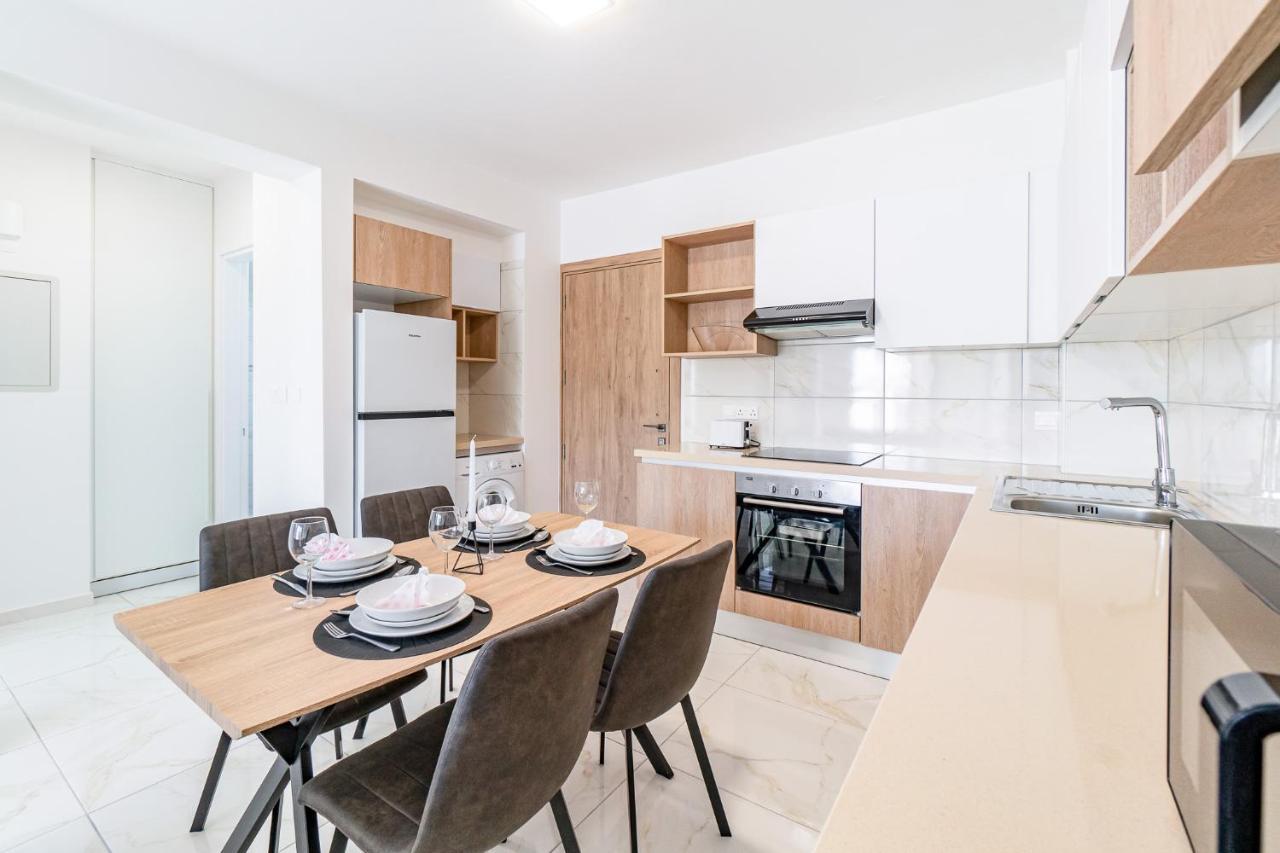 Adolina Apartments By Ezoria Villas Πάφος Εξωτερικό φωτογραφία