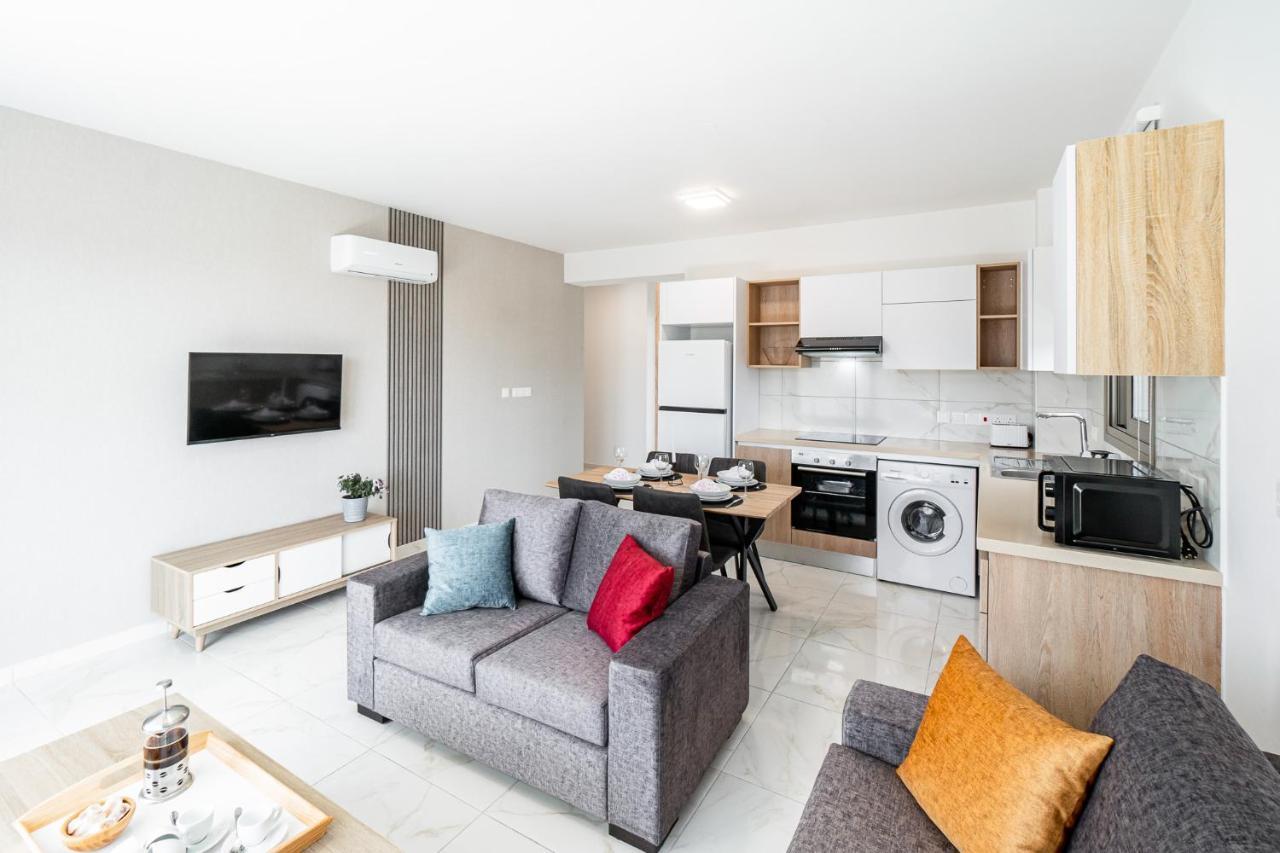 Adolina Apartments By Ezoria Villas Πάφος Εξωτερικό φωτογραφία