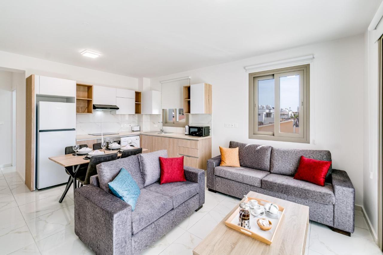 Adolina Apartments By Ezoria Villas Πάφος Εξωτερικό φωτογραφία