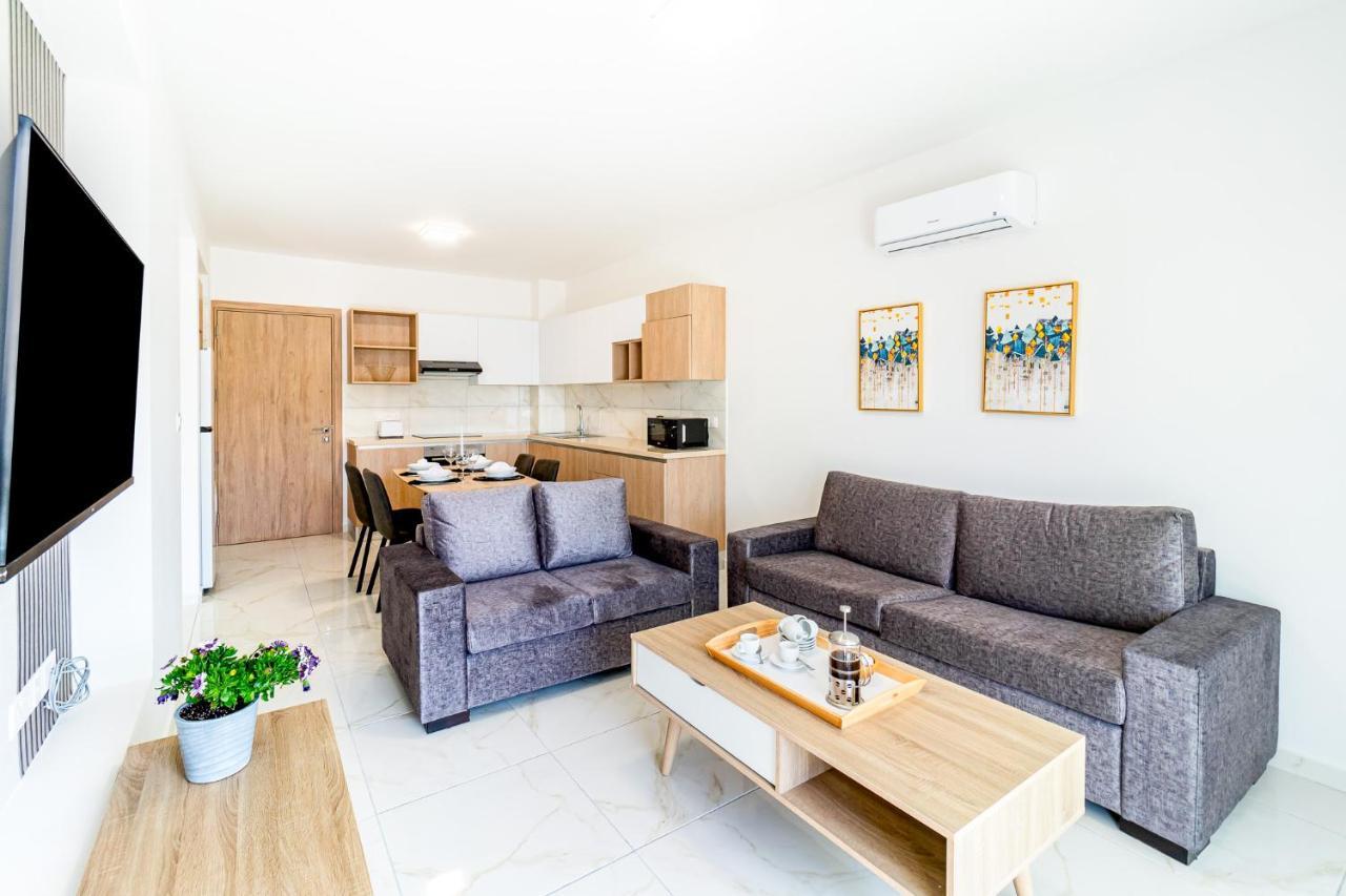 Adolina Apartments By Ezoria Villas Πάφος Εξωτερικό φωτογραφία