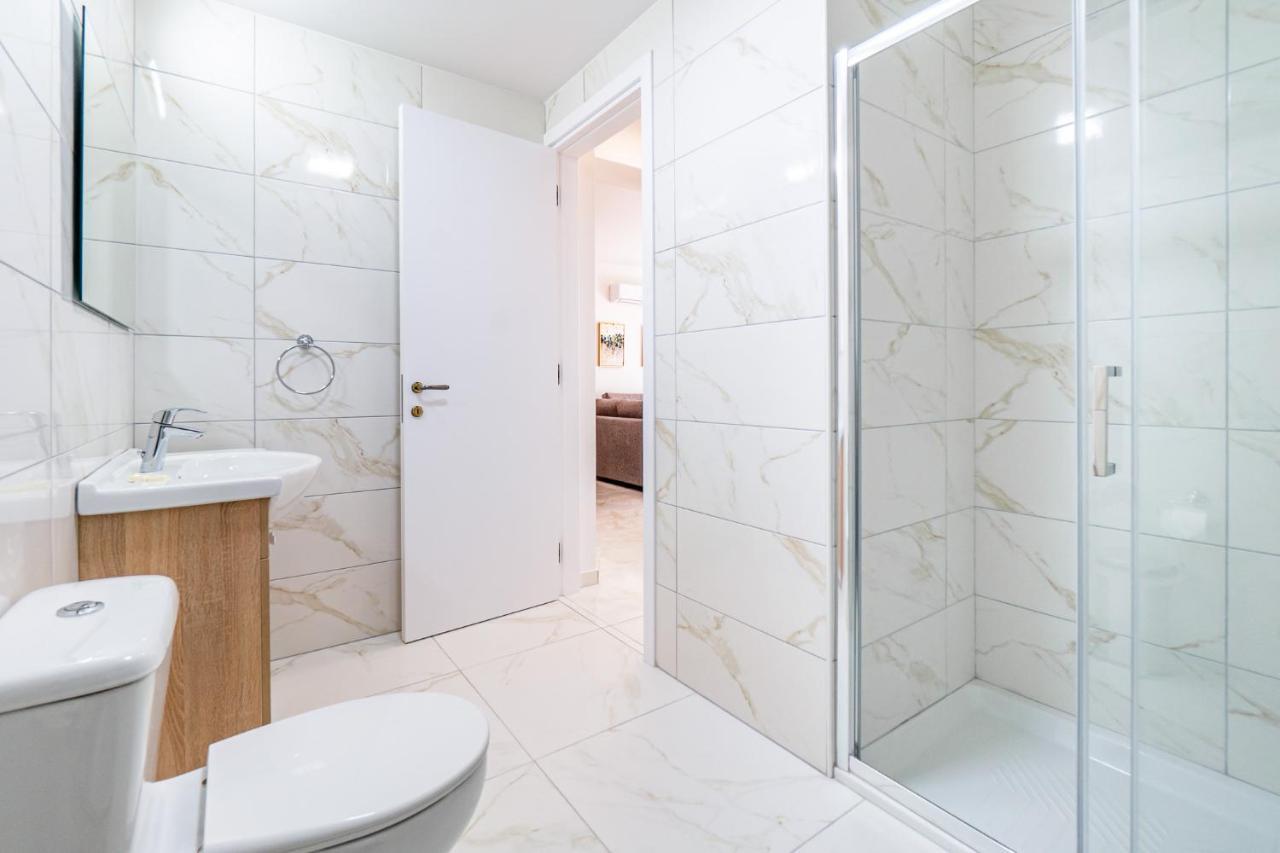 Adolina Apartments By Ezoria Villas Πάφος Εξωτερικό φωτογραφία