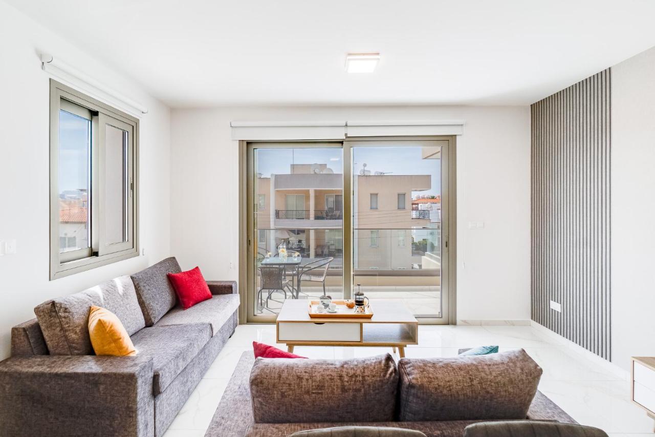 Adolina Apartments By Ezoria Villas Πάφος Εξωτερικό φωτογραφία