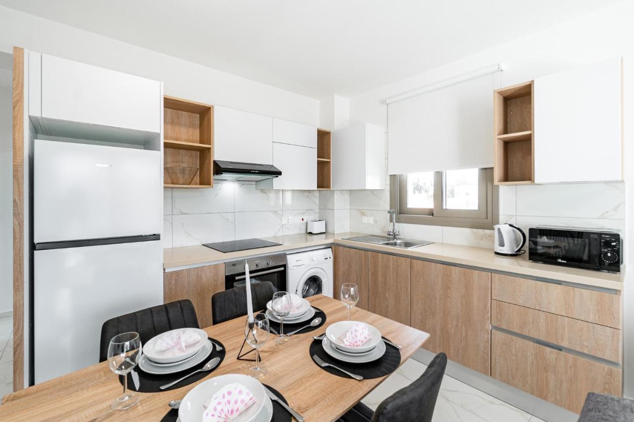 Adolina Apartments By Ezoria Villas Πάφος Εξωτερικό φωτογραφία
